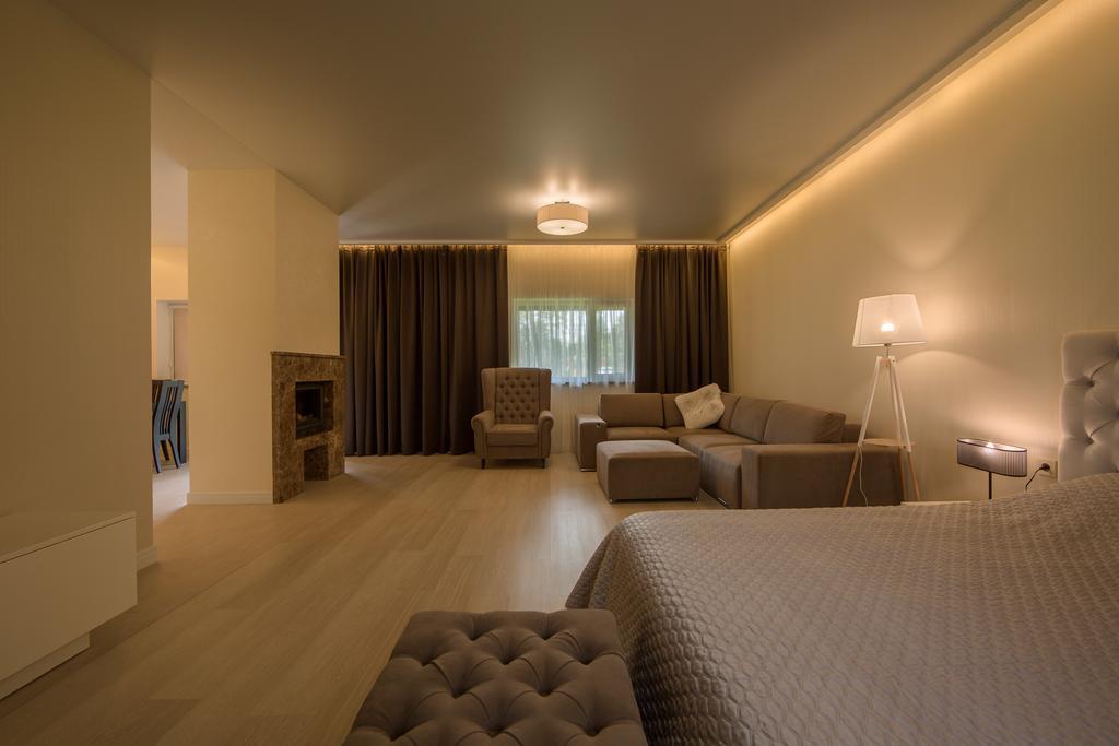 Prokhorovka Park-Hotel Tihiy Les מראה חיצוני תמונה