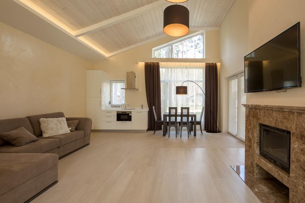 Prokhorovka Park-Hotel Tihiy Les מראה חיצוני תמונה